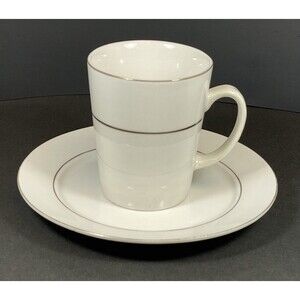 Everyday Gibson Set Of (Mug And Plate) With Gold Trim